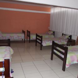 Casa de Repouso Vovó Esperança - quarto grande outro